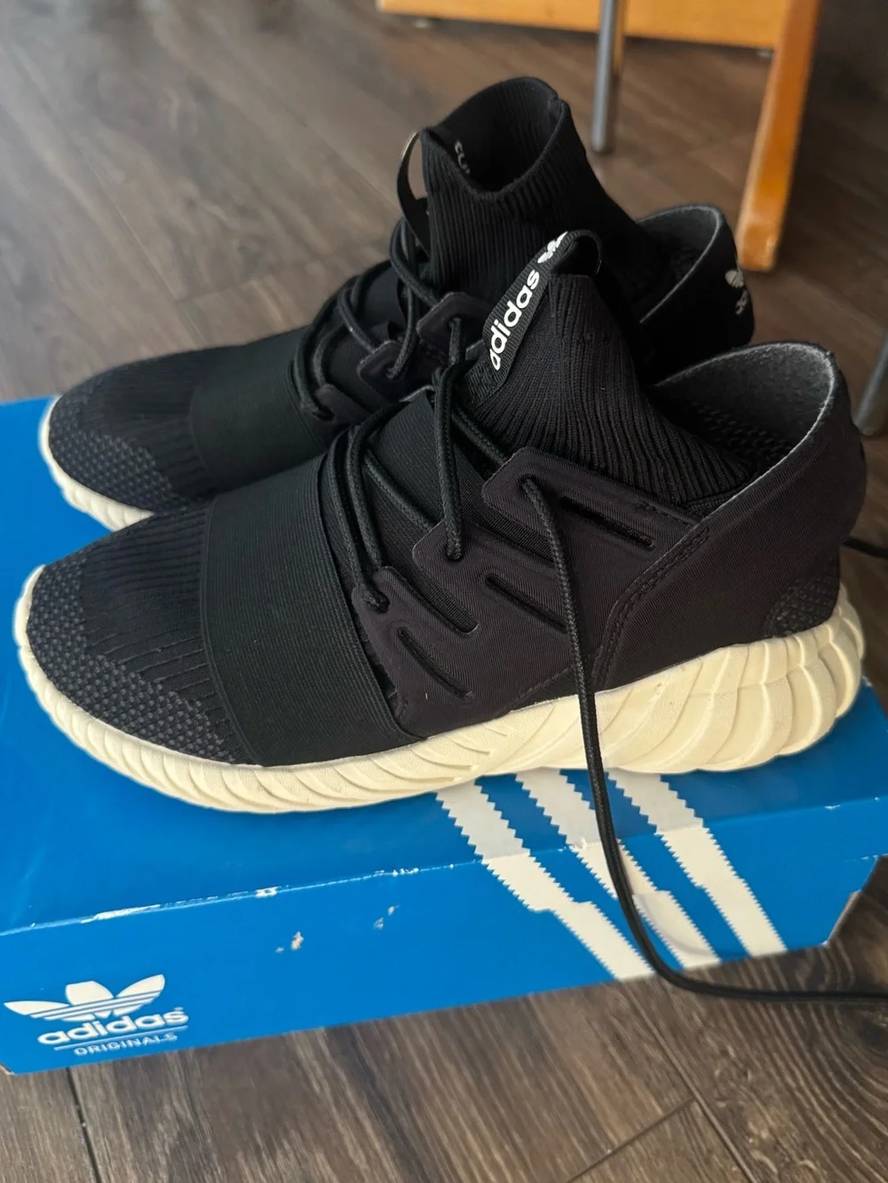 adidas Tubular Doom Primeknit Core Black/Cream White Size 7